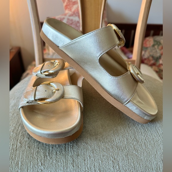 Minuit sur Terre size 8 vegan gold Carmellia sandals - Picture 4 of 11